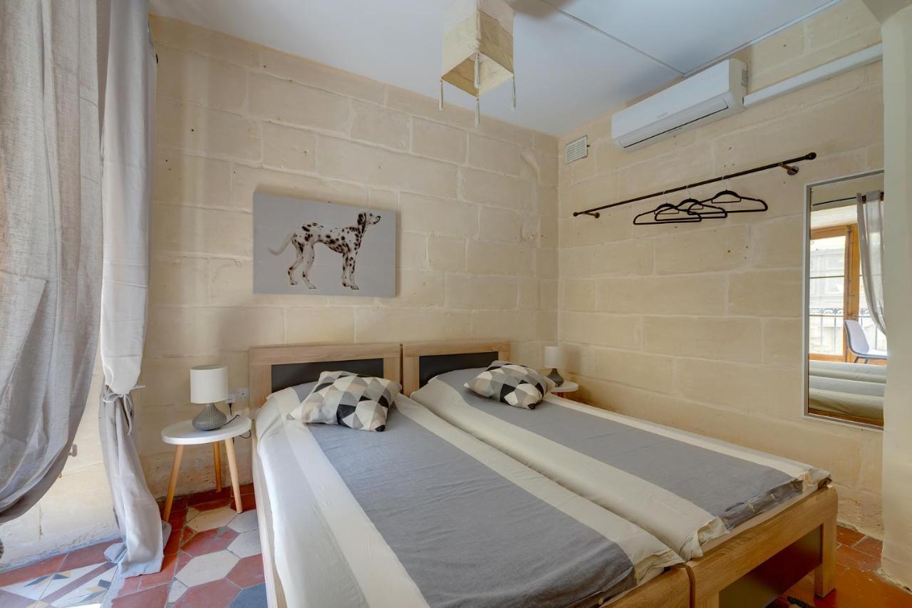 Central And Cosy 2Br Apartment In Valletta Luaran gambar